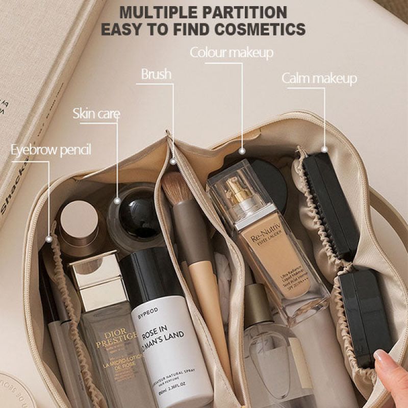 Large Travel Makeup Case Secondary image